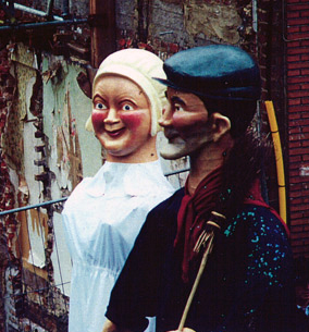 sculpture tête de géant carnaval Boitfort